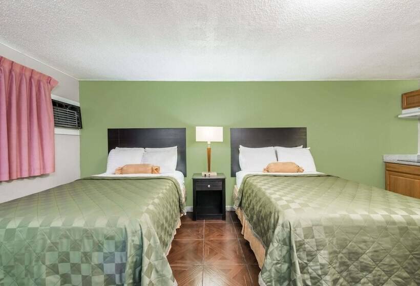 اتاق سوپریور, Executive Inn & Kitchenette Suites Eagle Pass