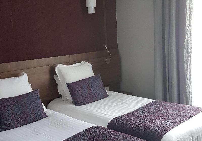 Номер Стандарт Адаптированный для Инвалидов, York Microtel Inn & Suites By Wyndham