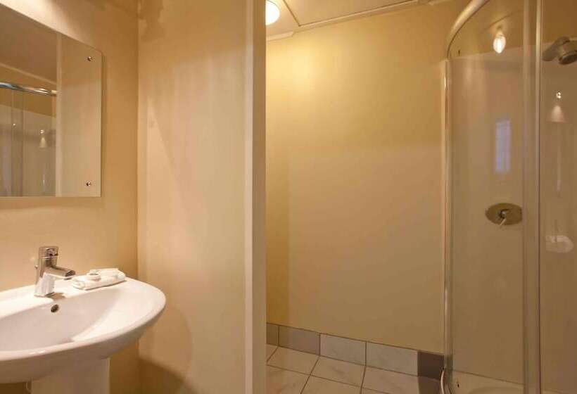 Семейный Номер, Auckland Airport Kiwi Motel