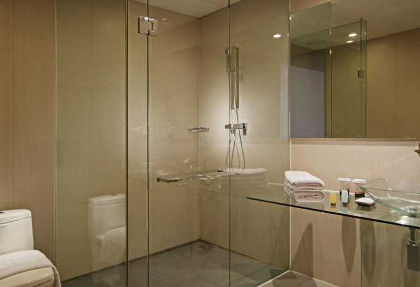 اتاق لوکس, Fm7 Resort Hotel   Jakarta Airport