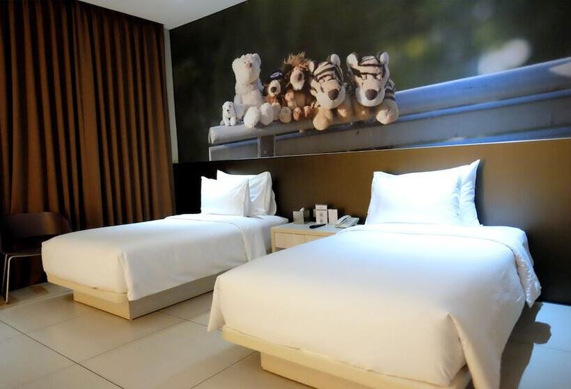اتاق لوکس, Fm7 Resort Hotel   Jakarta Airport