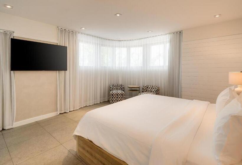 스탠다드 스튜디오 킹침대, Boulan South Beach