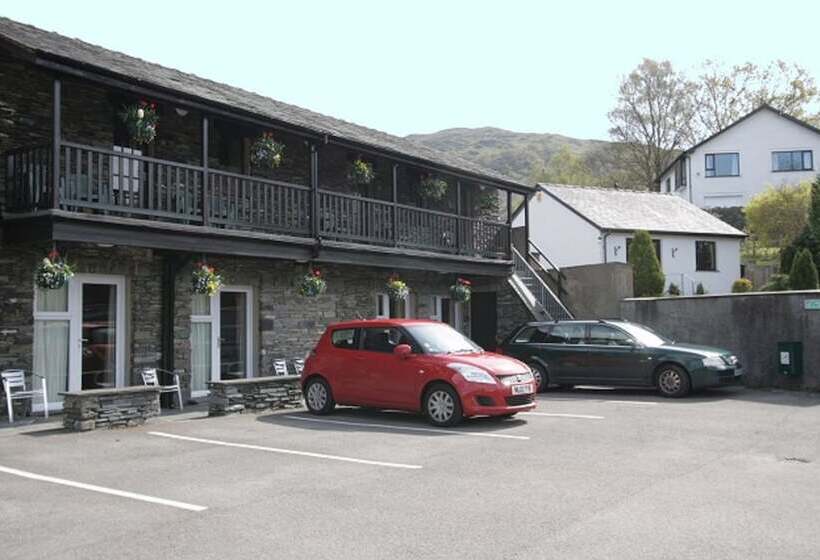 패밀리 룸, Brathay Lodge