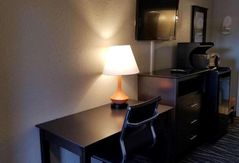 Chambre Standard Lit King Size, Howard Johnson By Wyndham Houston Hobby