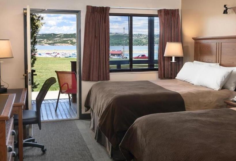 4인용 스탠다드 룸, Arrowwood Resort At Cedar Shore