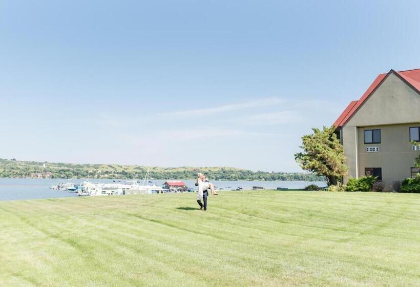 Номер Стандарт Кровать Кинг Адаптированный для Инвалидов, Arrowwood Resort At Cedar Shore