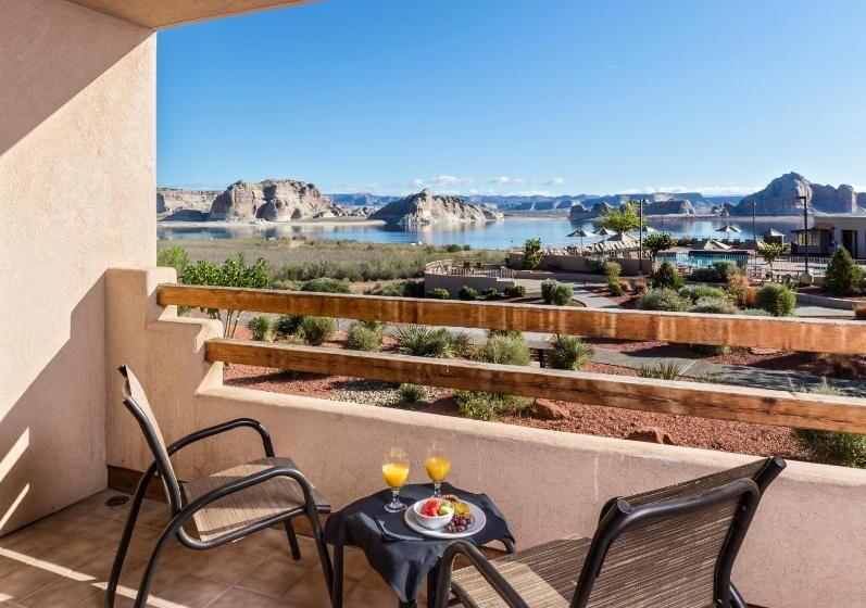 Номер Deluxe Кровать Кинг с Видом, Lake Powell Resort