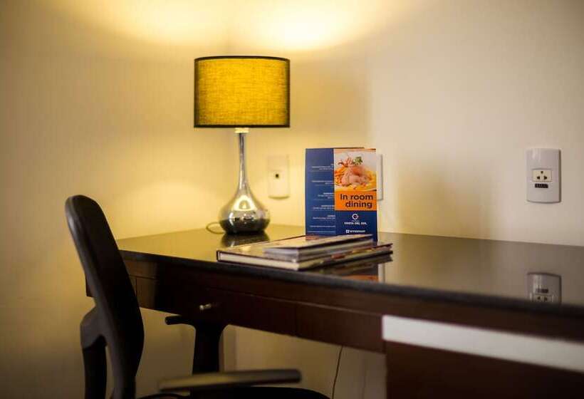 Полулюкс, Costa Del Sol Wyndham Chiclayo