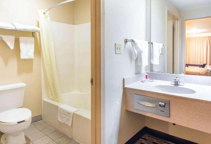 Стандартный Номер Кровать Кинг, Econo Lodge Laurel