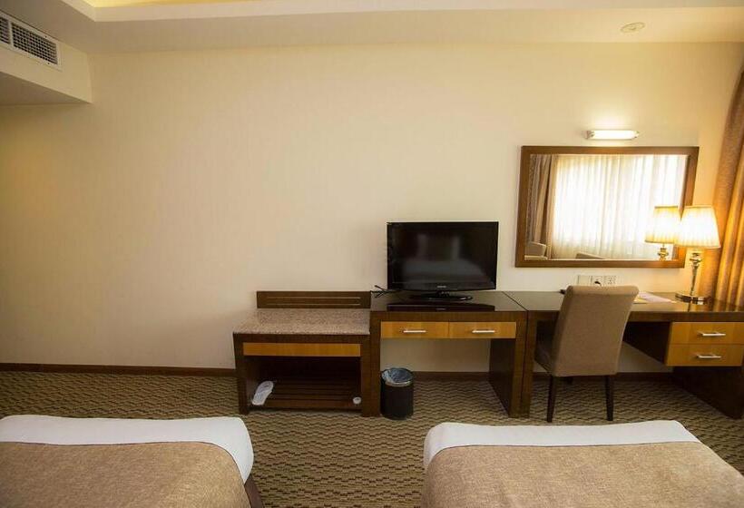 Номер Superior, Fortune Plaza Hotel, Dubai Airport