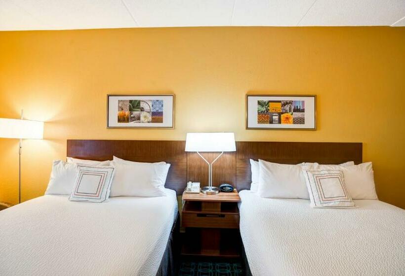 Номер Стандарт, Fairfield Inn & Suites Christiansburg