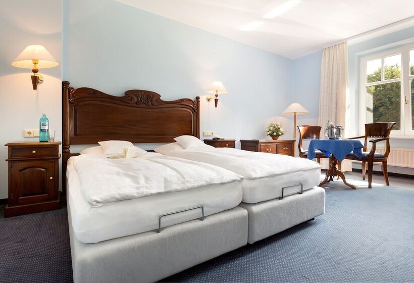Номер Стандарт, Schlosshotel Ralswiek