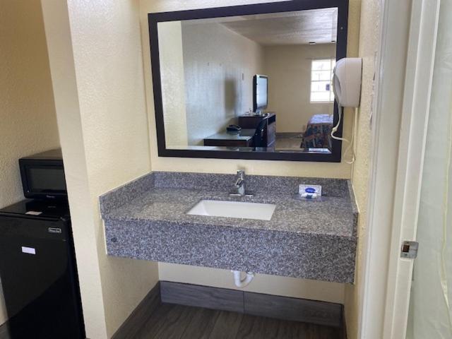 Номер Стандарт, Texas Inn