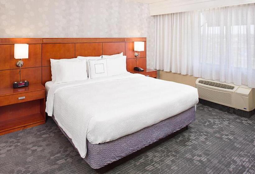 Люкс Кровать Кинг, Courtyard By Marriott Paso Robles