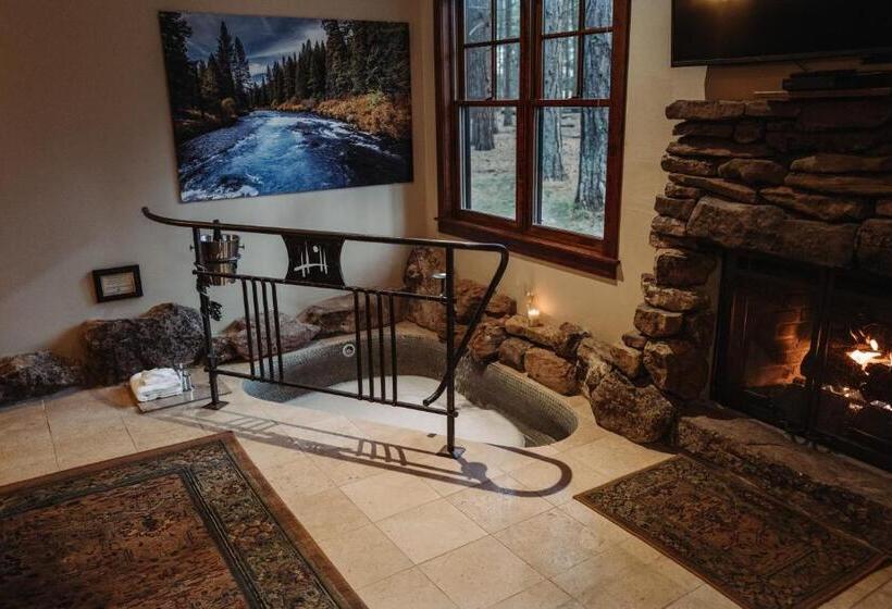 Дом 1 Спальня, Fivepine Lodge