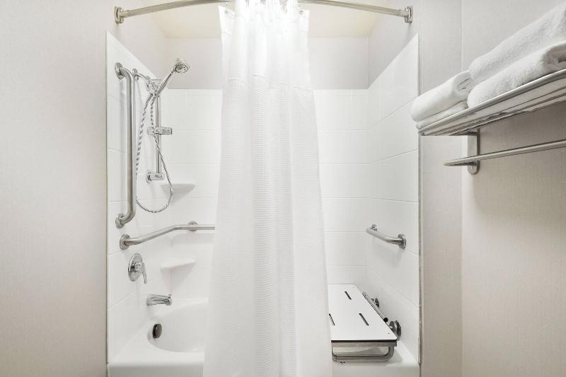 Люкс Кровать Кинг, Springhill Suites By Marriott Wheeling Triadelphia Area