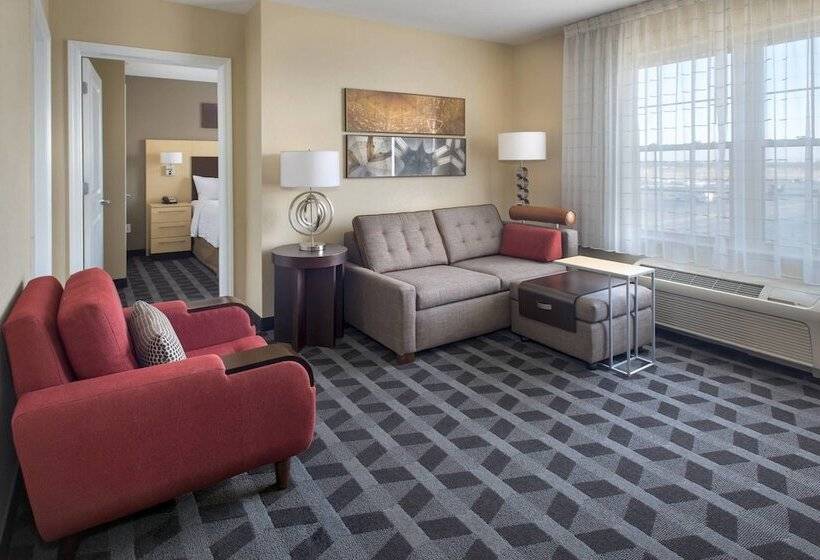 Люкс, Towneplace Suites Republic Airport Long Island Farmingdale