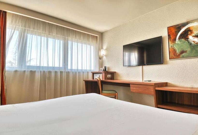 Апартаменты Комфорт 1 Спальня, Kyriad Prestige Mulhouse Basel