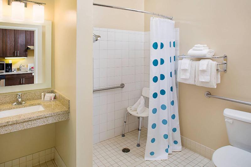 스탠다드 스튜디오 킹침대, Towneplace Suites By Marriott Fayetteville N / Springdale