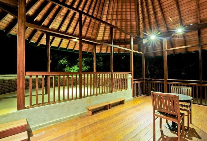 Номер Стандарт, Grand Udawalawe Safari Resort