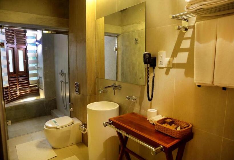 Номер Стандарт, Grand Udawalawe Safari Resort