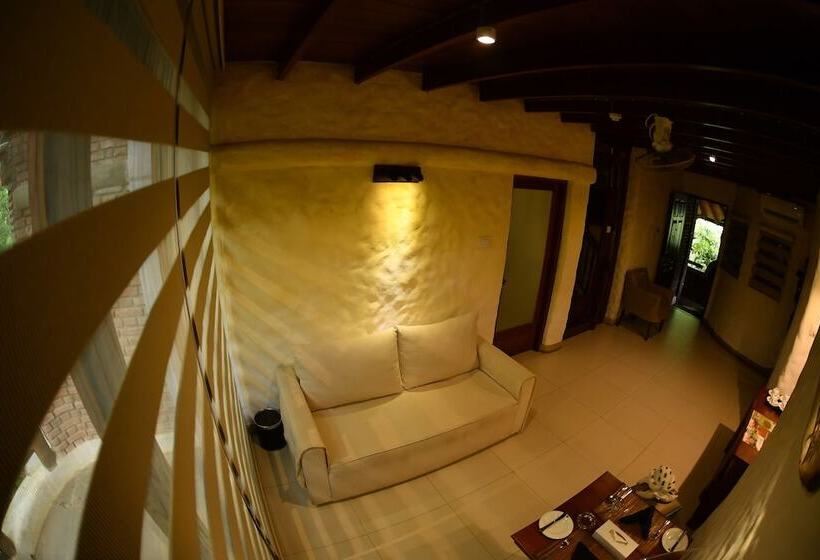 Люкс, Grand Udawalawe Safari Resort