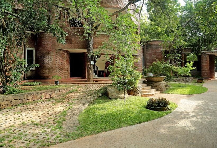 Люкс, Grand Udawalawe Safari Resort
