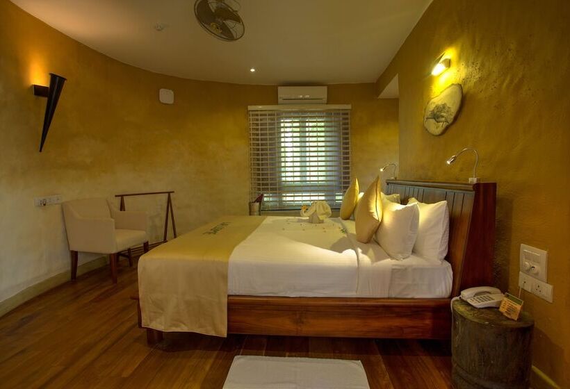 Люкс, Grand Udawalawe Safari Resort