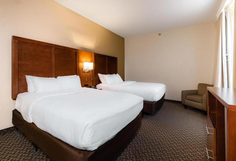 장애인을 위한 스위트, Comfort Suites Troyi75