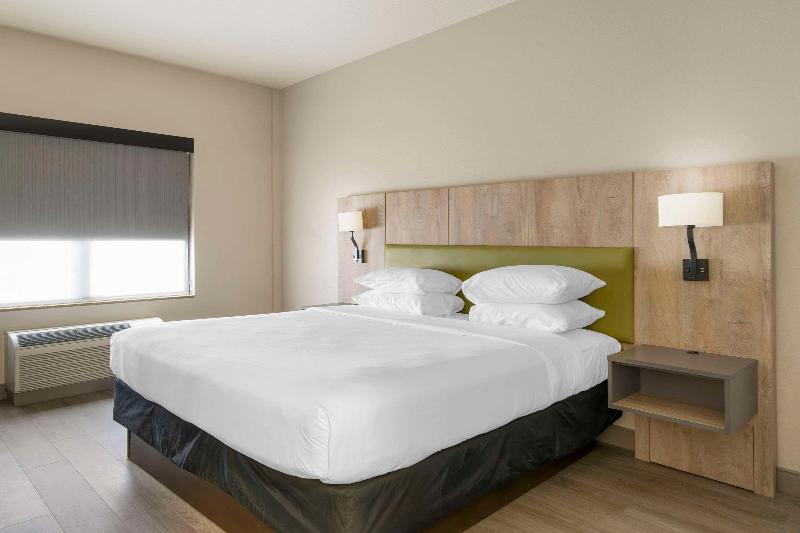 适合残疾人使用的标准间, Country Inn & Suites By Radisson, Tampa Airport North, Fl
