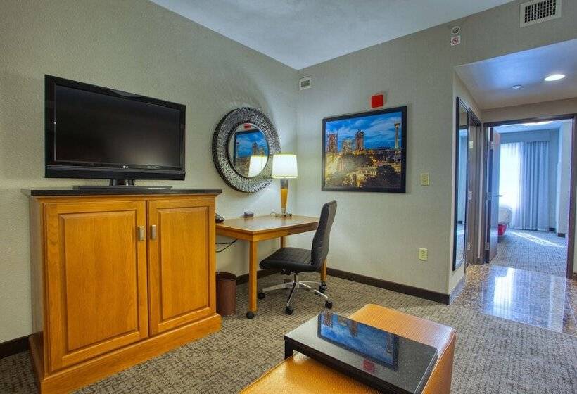 适合残疾人士使用的套间, Drury Inn & Suites San Antonio Near La Cantera