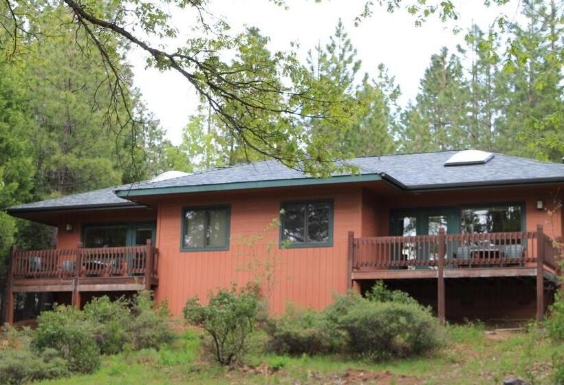 Шале Deluxe 1 Спальня, Mount Shasta Resort