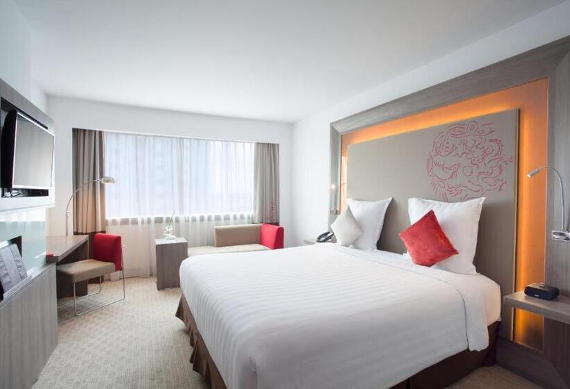 Номер Executive, Novotel Jakarta Gajah Mada