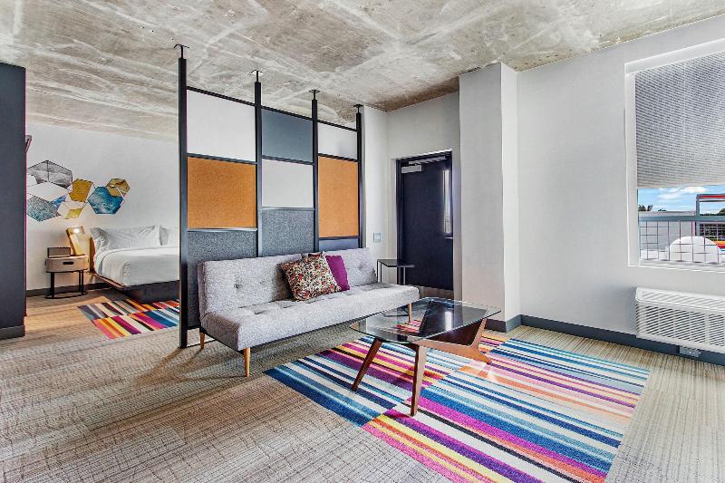 带大床的标准工作室, Courtyard Seattle Downtown/pioneer Square