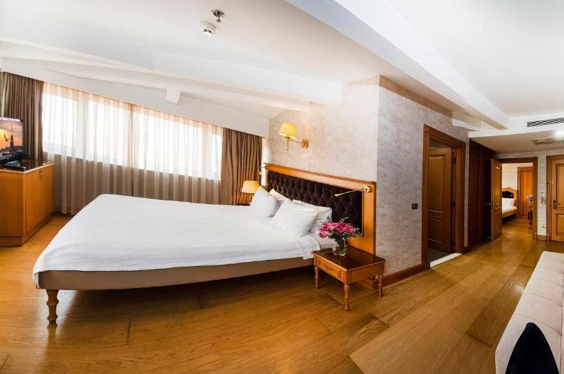 1ベッドルームアパートメントをつなぐ, Aprilis Hotel   Special Category