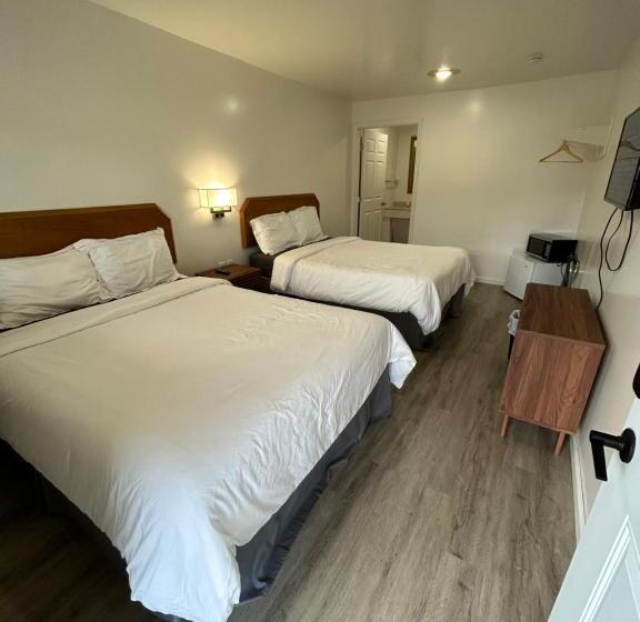 Номер Стандарт, Lake View Inn