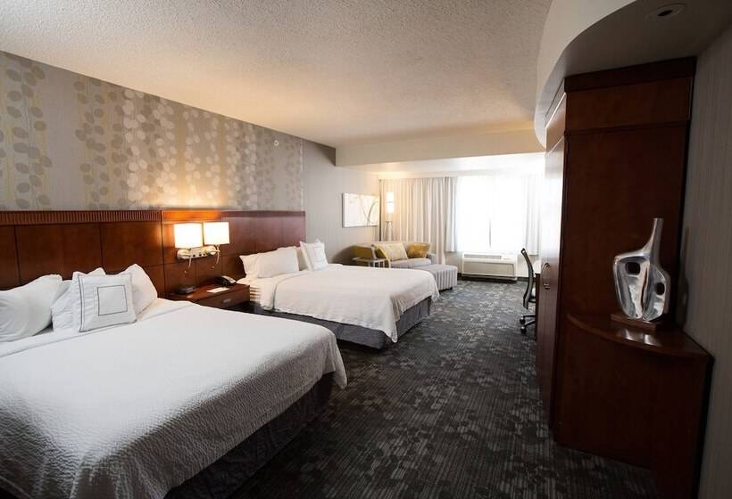 Номер Executive, Courtyard By Marriott Winchester Medical Center