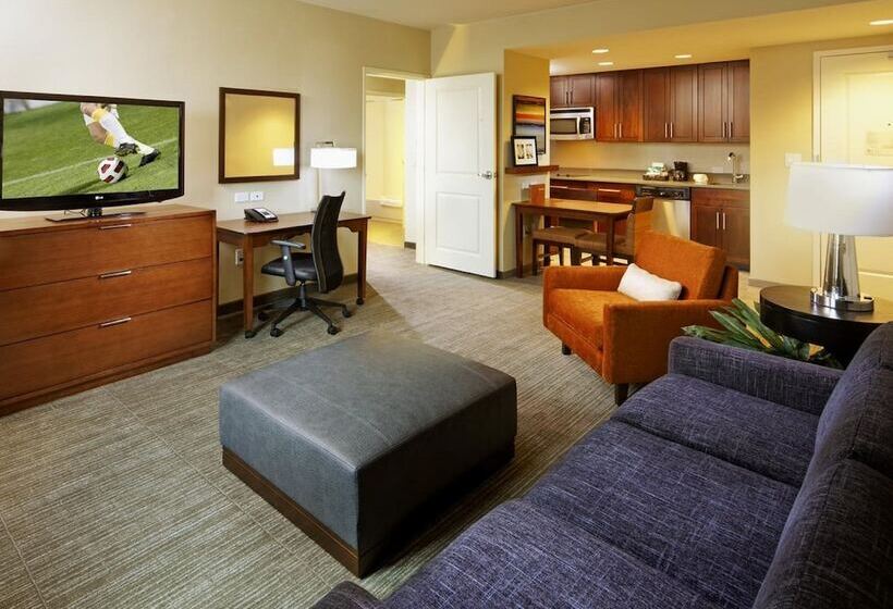 스위트, Homewood Suites Springfield Va