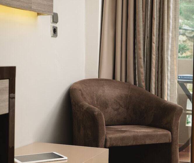 Quarto Estandar, Royal Sun