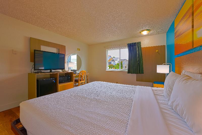 스탠다드 룸 킹사이즈 침대, Coastal Inn By Oyo Lincoln City Oregon Coast Hwy