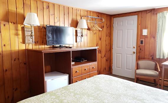 Номер Стандарт, Gorham Motor Inn