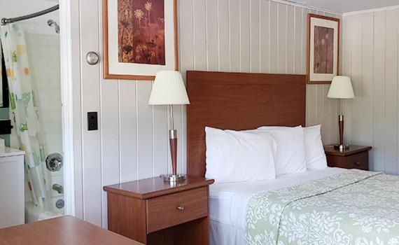 标准工作室, Gorham Motor Inn