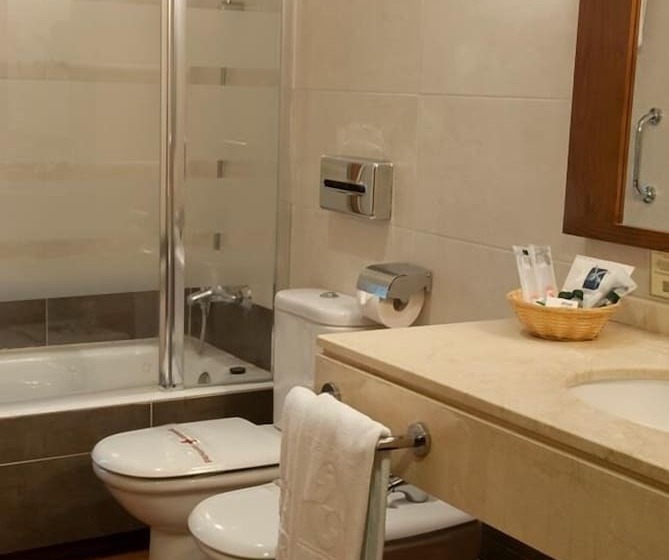 Номер Стандарт с Террасой, El Salugral Termal Resort