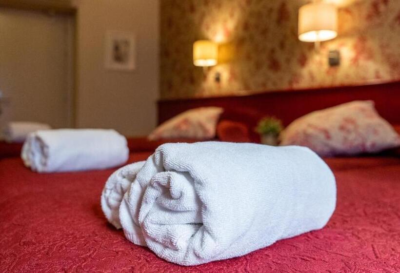 اتاق استاندارد, Hostal Matheu
