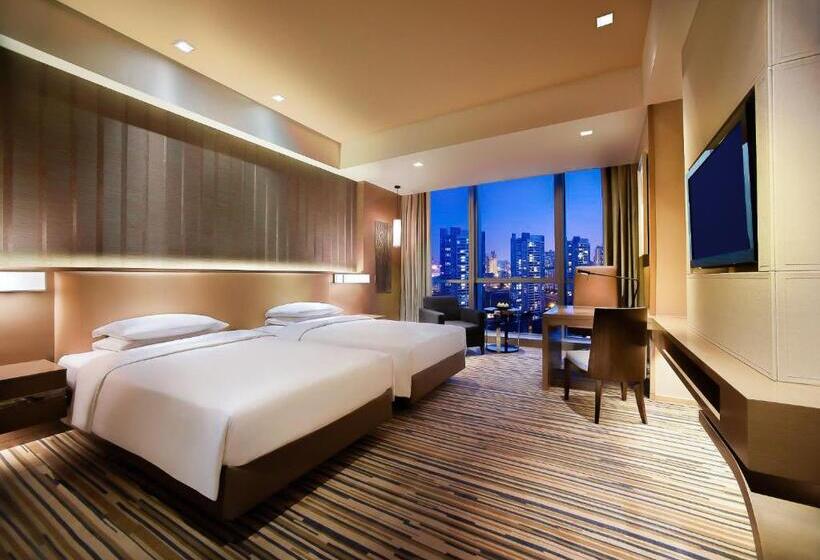 اتاق کلاب, Hyatt Regency Chongqing