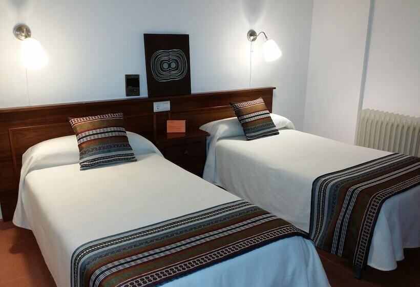 Номер Стандарт, Hospedería Hotel Don Quijote