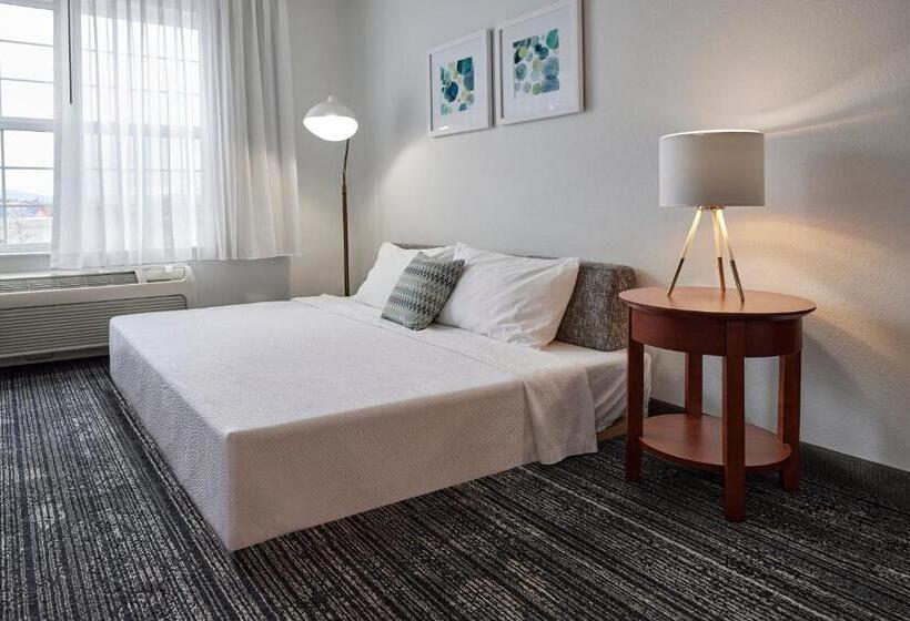 Люкс 2 Спальни, Towneplace Suites Medford