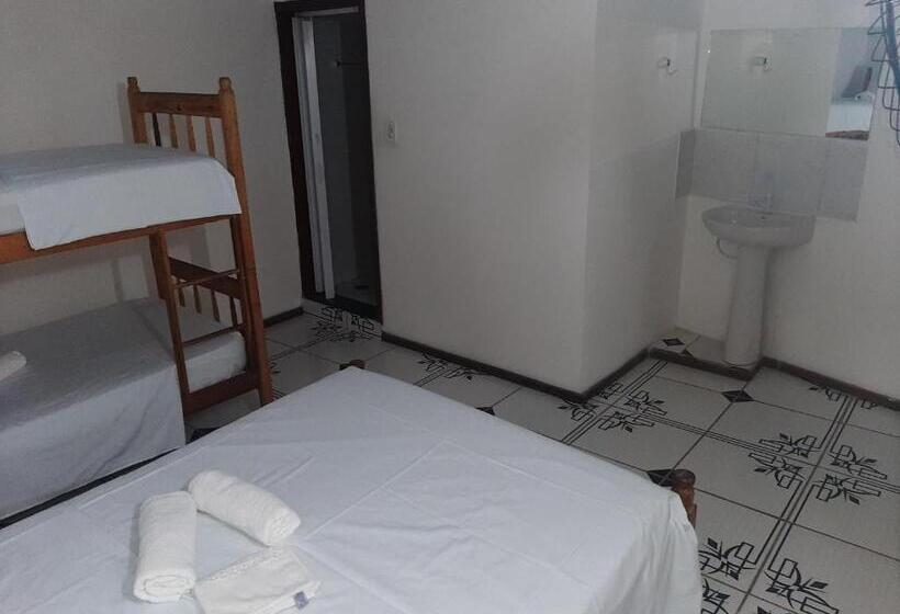 이코노이 4인룸, Pousada Real Paraty