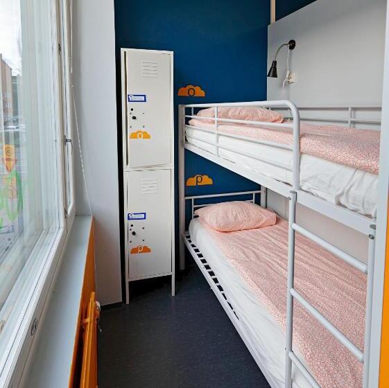 Кровать в Общей Комнате, Cheapsleep Hostel Helsinki