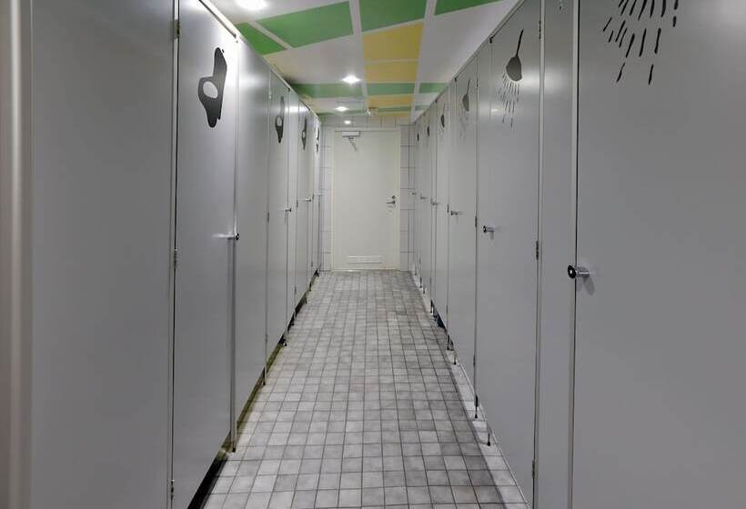 Семейный Номер Совместный Санузел, Cheapsleep Hostel Helsinki